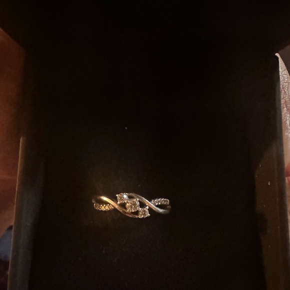 Promise ring - Picture 2 of 2